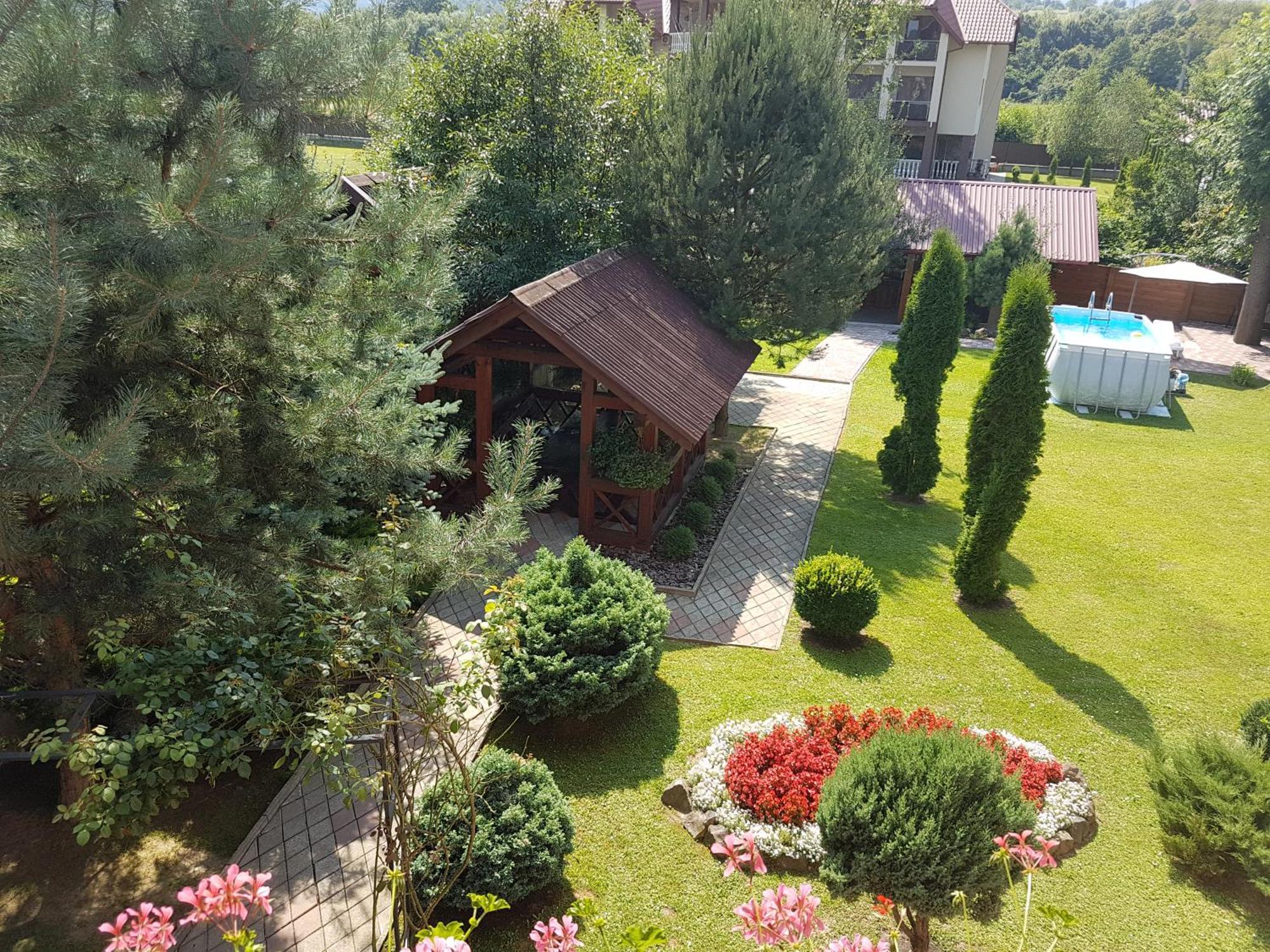 Hotel U Neli Solotschyn Exterior foto