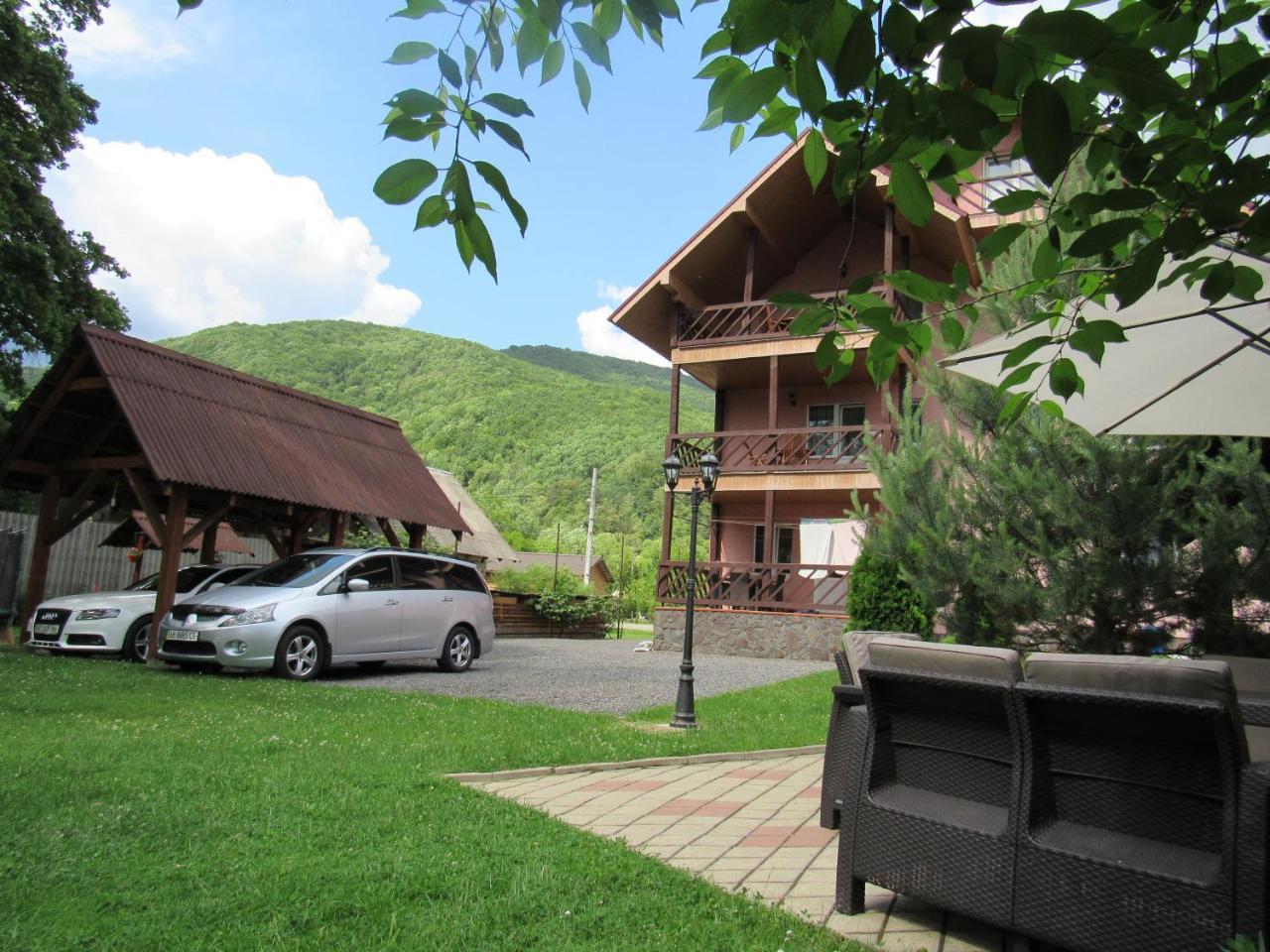 Hotel U Neli Solotschyn Exterior foto