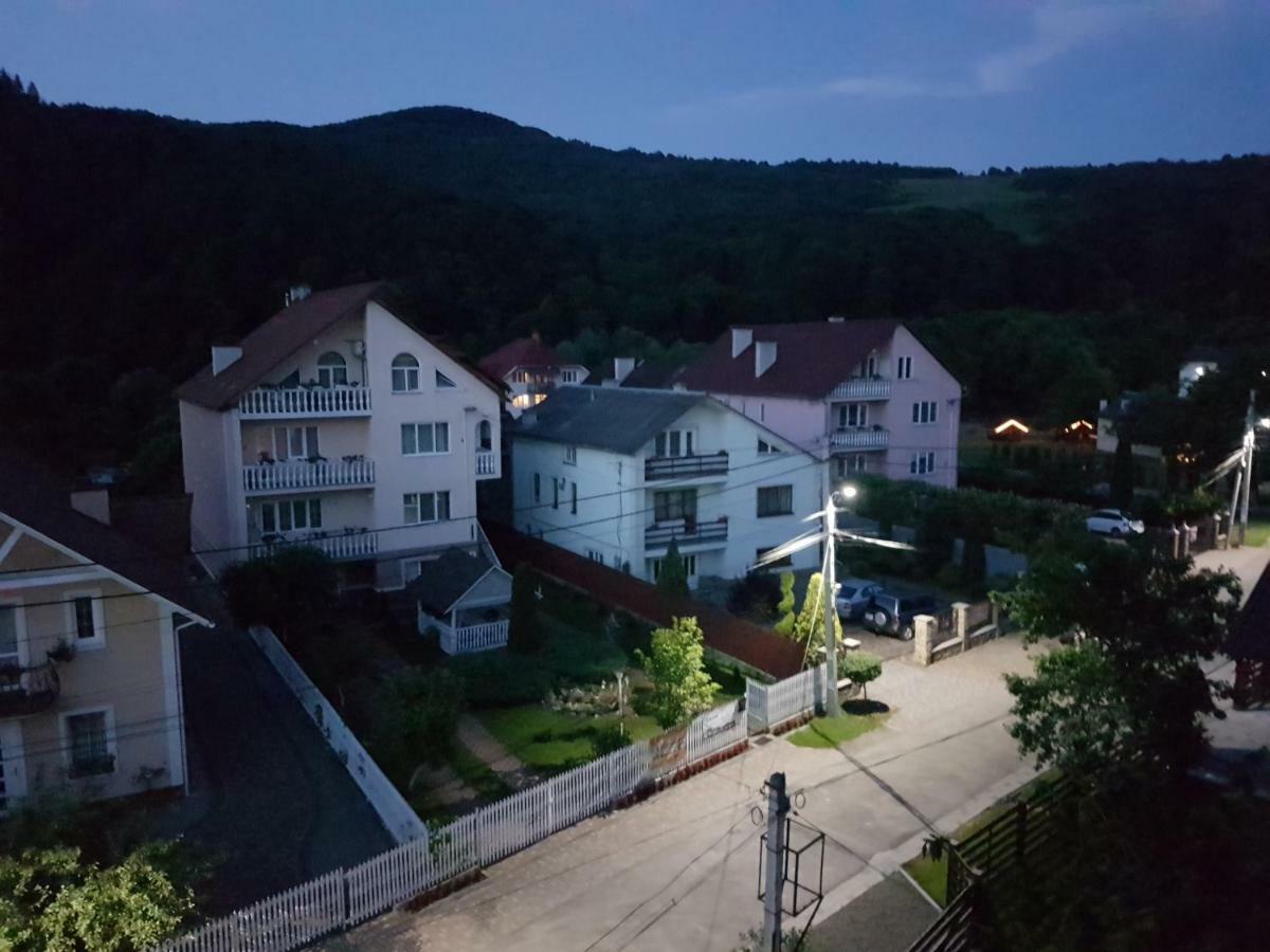 Hotel U Neli Solotschyn Exterior foto